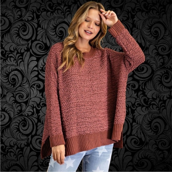 Easel "Maia" Pom-Pom Textured Ultra Lux Soft Cozy Comfortable LagenLook - Picture 2 of 11